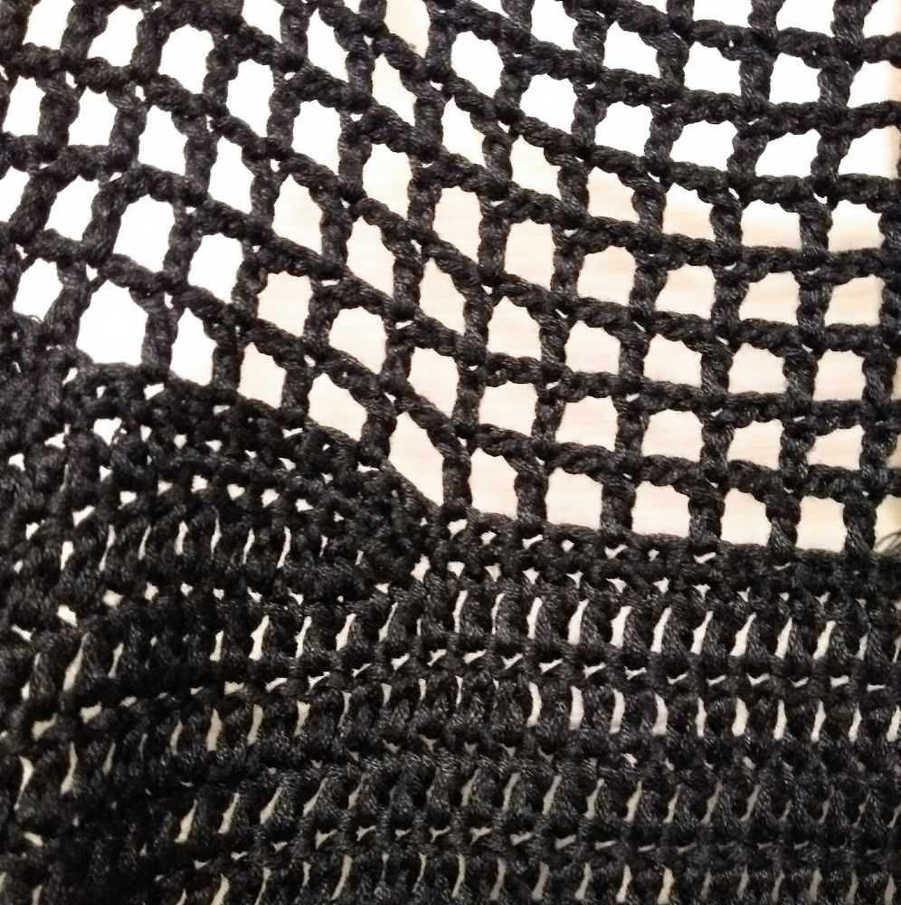 NWOT Knitted Halter-Like Crop Top - Picture 12 of 12